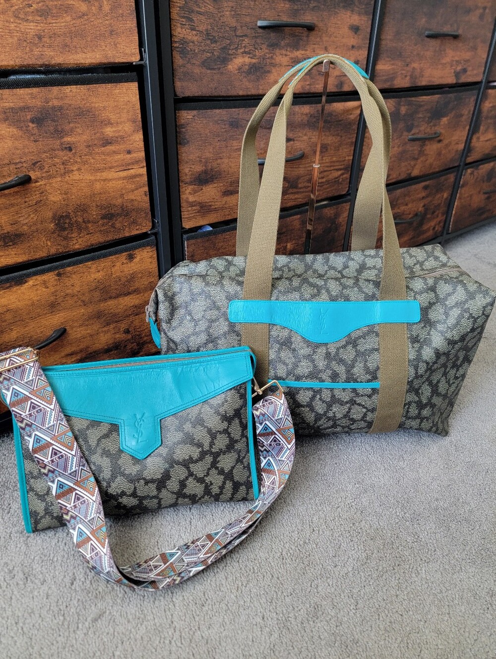 2pcs Authentic Vintage YSL weekend Travel Bag And Clutch Bag To Crossbody
